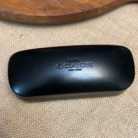 COACH GLASS CASE - Picture 9 of 9